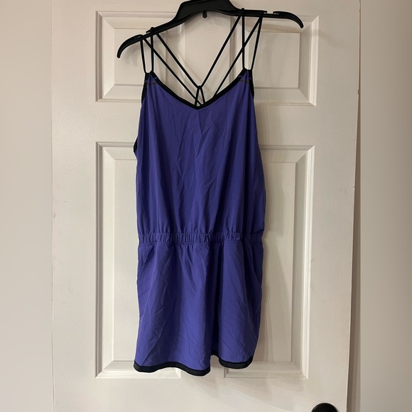 Lululemon Athletica Runsie - Picture 1 of 7